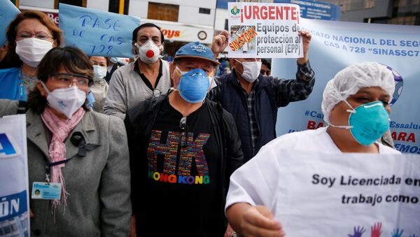 Personal sanitario protesta en Perú - Sputnik Mundo