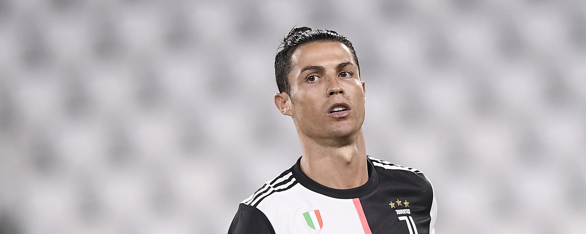 El futbolista portugués Cristiano Ronaldo jugando para la Juventus de Italia - Sputnik Mundo, 1920, 09.10.2021