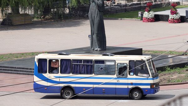 El autobús secuestrado en la ciudad ucraniana de Lutsk - Sputnik Mundo