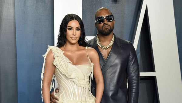  Kim Kardashian y Kanye West - Sputnik Mundo