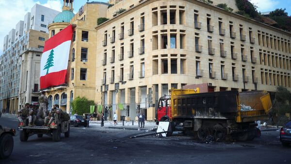 Las calles de Beirut después de las protestas antigubernamentales - Sputnik Mundo
