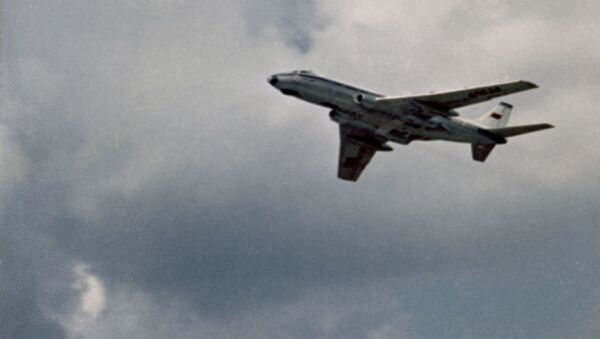 Un avión de pasajeros Tu-124 (archivo) - Sputnik Mundo
