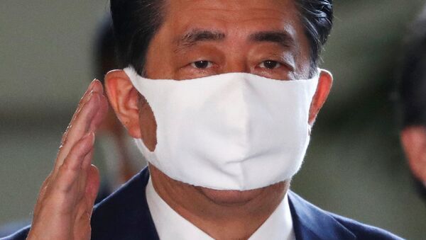 El primer ministro de Japón, Shinzo Abe - Sputnik Mundo
