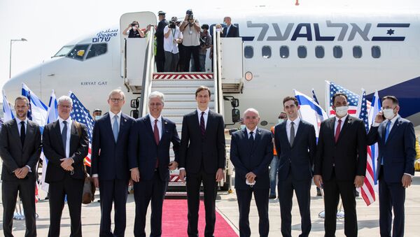 Vuelo histórico de Israel con delegados israelíes y estadounidenses en EAU - Sputnik Mundo