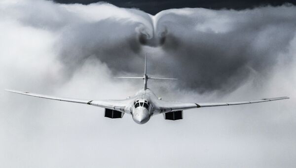 Así es el Tu-160, el más peligroso avión militar ruso - Sputnik Mundo