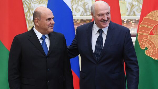El primer ministro de Rusia, Mijaíl Mishustin, y el presidente bielorruso, Alexandr Lukashenko - Sputnik Mundo