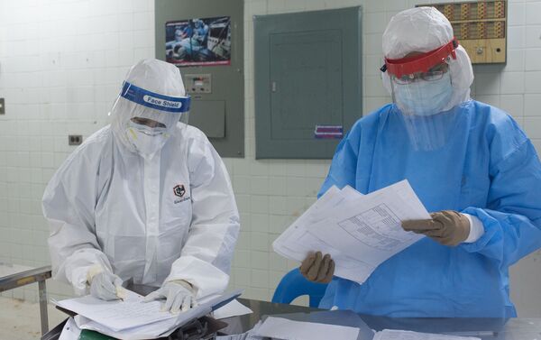 El área de Cuidados Intensivos del hospital Dr. Domingo Luciani, tiene capacidad para 40 personas. - Sputnik Mundo