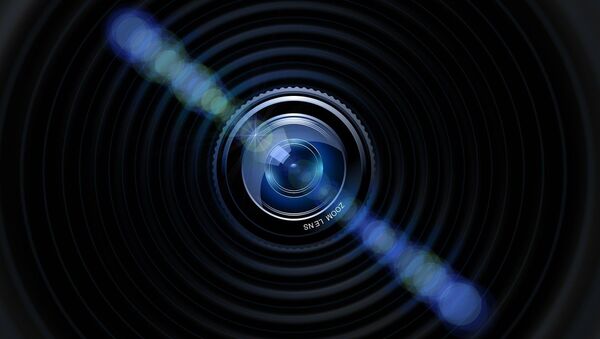 La lente de una cámara (ilustración) - Sputnik Mundo