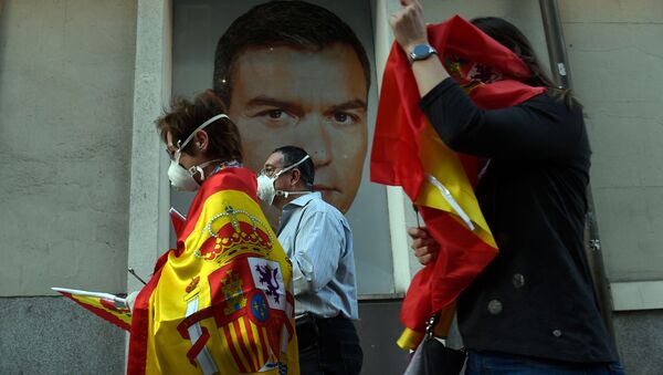 Imagen referencial de una manifestación contra Pedro Sánchez - Sputnik Mundo