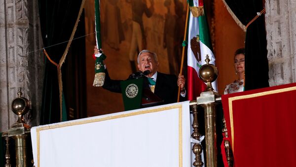 López Obrador celebra los 210 años de la independencia mexicana - Sputnik Mundo