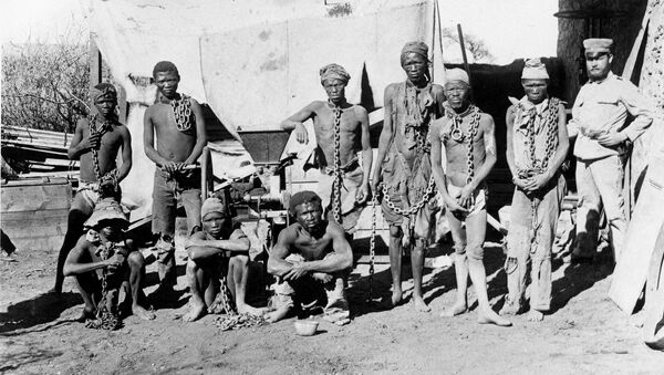 Genocidio de los pueblos herero y namaqua en Namibia por Alemania en 1904-1908 - Sputnik Mundo