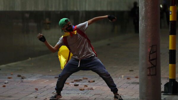 Enfrentamientos en Bogotá - Sputnik Mundo