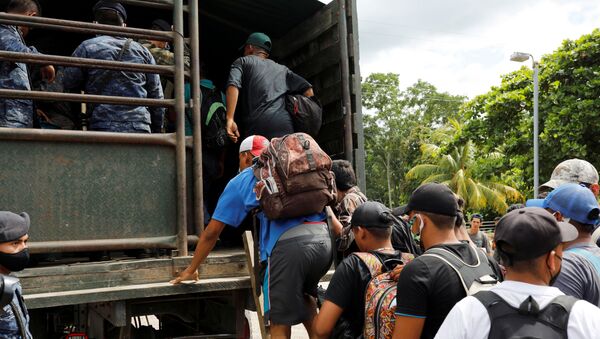 Migrantes de Honduras en Guatemala (Archivo) - Sputnik Mundo