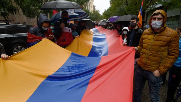 Armenios residenciados en España marchan por la paz en Armenia. Madrid, 20 de octubre de 2020 - Sputnik Mundo
