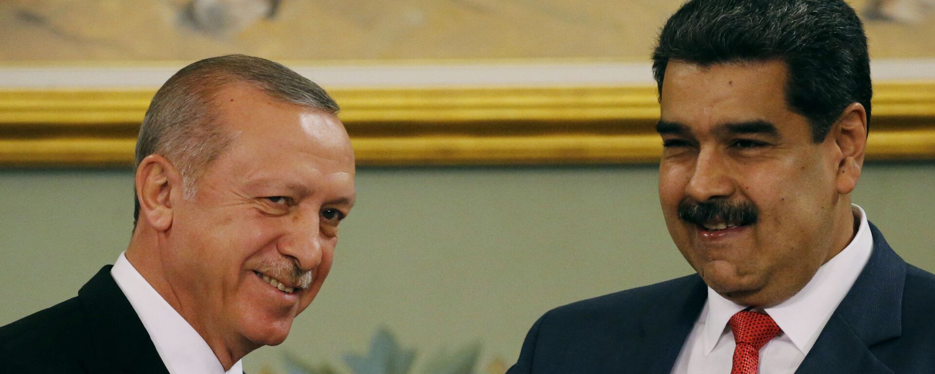 Recep Tayyip Erdogan, presidente de Turquía, y Nicolás Maduro, presidente de Venezuela - Sputnik Mundo, 1920, 21.12.2021