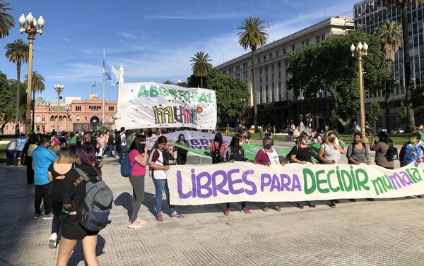 Caravana convocada por Campaña Nacional por el Derecho al Aborto Legal, Seguro y Gratuito - Sputnik Mundo