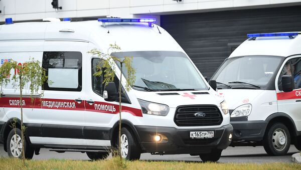 Ambulancias en rusia durante brote de coronavirus - Sputnik Mundo