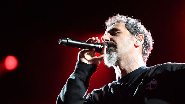 Serj Tankian, solista de System Of a Down  - Sputnik Mundo