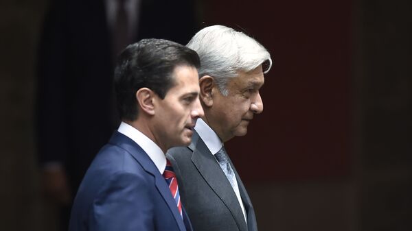 Andrés Manuel López Obrador y Enrique Peña Nieto - Sputnik Mundo