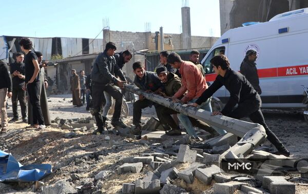 Consecuencias de una explosión ocurrida en la ciudad siria de Al Bab - Sputnik Mundo