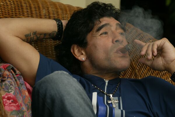  Diego Maradona  - Sputnik Mundo