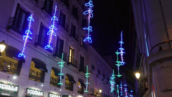 Luces de Navidad en Madrid  - Sputnik Mundo