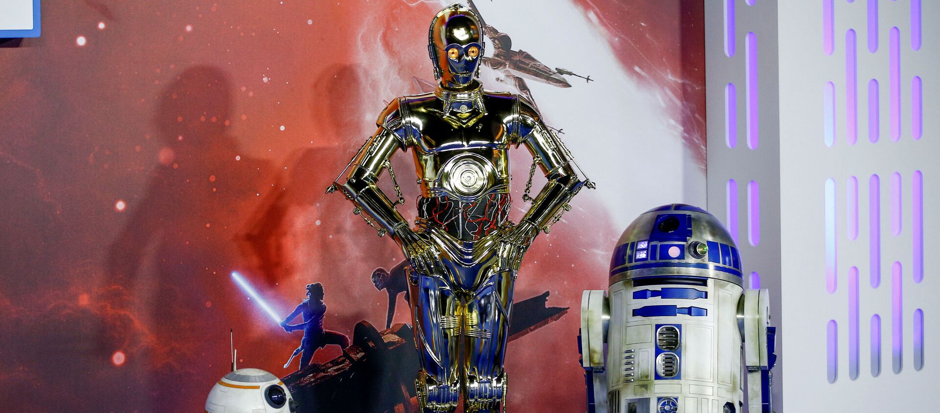 Los droides de 'Star Wars' saga D-O, R2D2 y C3PO - Sputnik Mundo, 1920, 11.12.2020