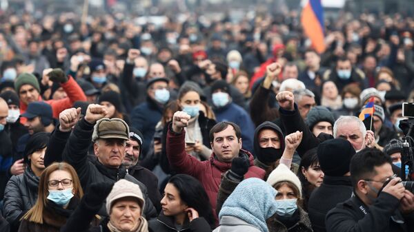 Protestas en Yereván, Armenia - Sputnik Mundo