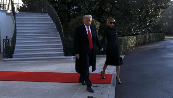 Donald y Melania Trump dejan la Casa Blanca - Sputnik Mundo