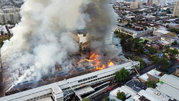 Incendio en el Hospital San Borja Arriarán - Sputnik Mundo
