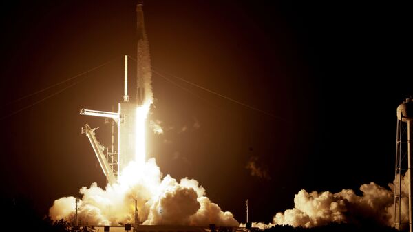 El lanzamiento de un cohete de SpaceX - Sputnik Mundo
