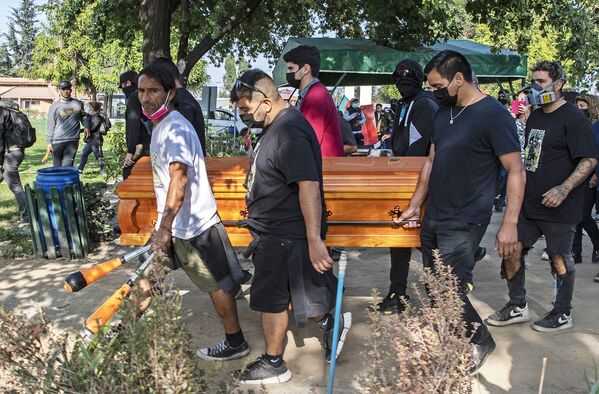 El funeral del malabarista Francisco Martínez. - Sputnik Mundo