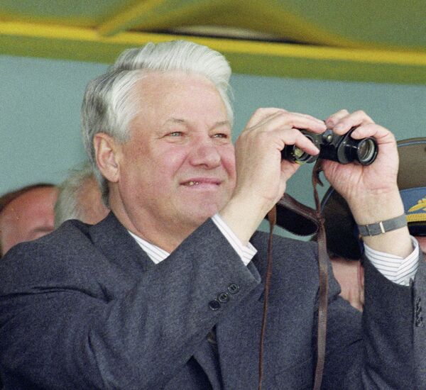 En el año de 1979, por ejemplo, un total de un 61% de estos lanzamientos se realizaron desde este cosmódromo soviético.En la foto: el entonces presidente ruso Borís Yeltsin en el cosmódromo de Plesetsk durante el lanzamiento de la nave espacial no tripulada Resurs F-2. - Sputnik Mundo