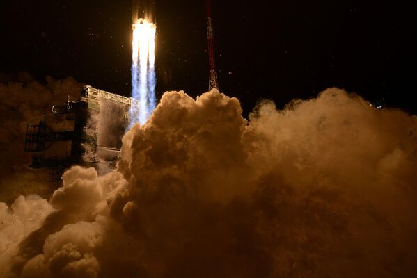 Desde el primer lanzamiento hace 55 años hasta el presente, se han lanzado desde Plesetsk más de 1.600 cohetes de transporte, alrededor de 2.100 naves espaciales para diversos fines a órbitas cercanas a la Tierra, además de unos 500 misiles balísticos intercontinentales.En la foto: el lanzamiento, desde el cosmódromo de Plesetsk, del cohete Angara-A5 - Sputnik Mundo