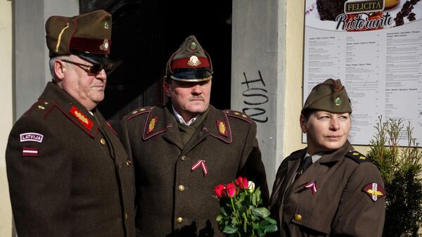 Una marcha de antiguos legionarios letones de la SS en Riga - Sputnik Mundo