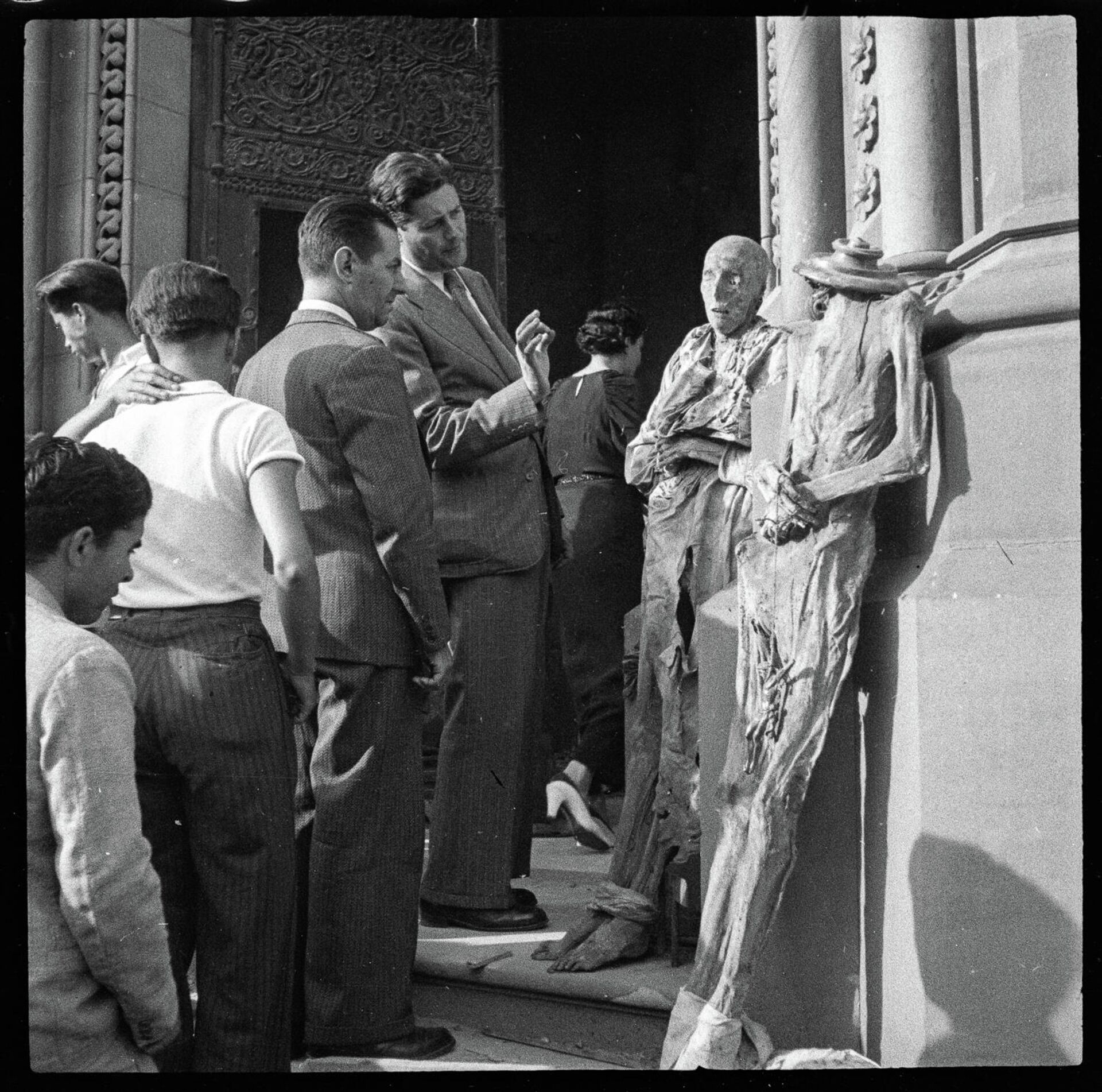 Exhibición de las momias de las monjas, convento de las Salesas, Paseo de Sant Joan, Barcelona, julio de 1936 - Sputnik Mundo, 1920, 18.03.2021