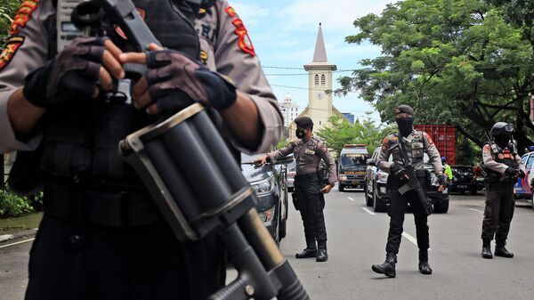 Lugar de la explosión en Macasar, Indonesia - Sputnik Mundo