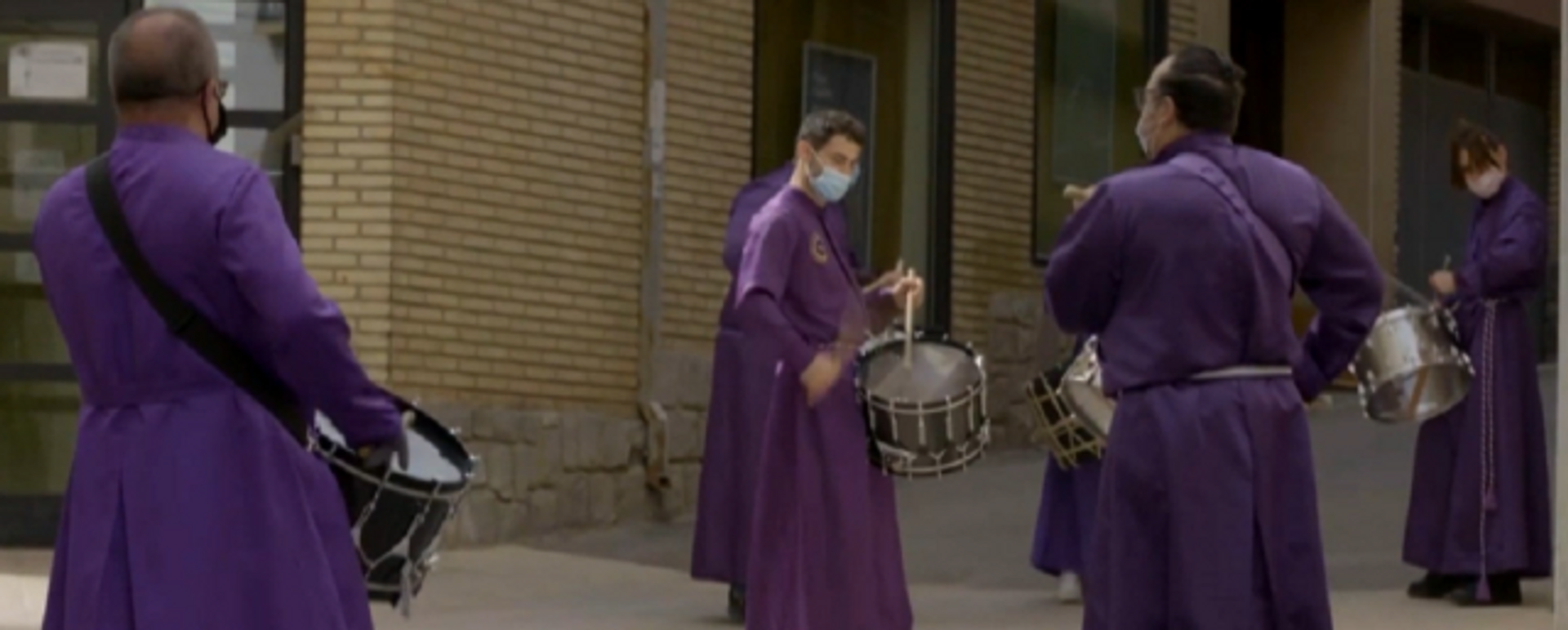 Los tradicionales tambores de la Semana Santa se dejan escuchar en España pese a la pandemia - Sputnik Mundo, 1920, 03.04.2021