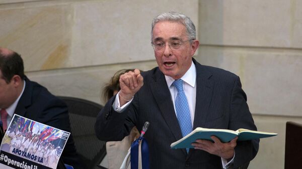 Álvaro Uribe, expresidente y exsenador colombiano - Sputnik Mundo