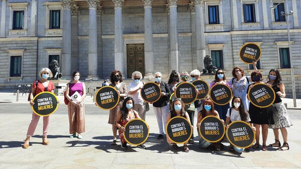 Foto de ARCHIVO. Alianza contra el Borrado de las Mujeres ante el Congreso - Sputnik Mundo