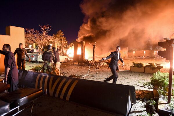 El lugar de la explosión en el Hotel Serena de 5 estrellas en Quetta (Pakistán). - Sputnik Mundo