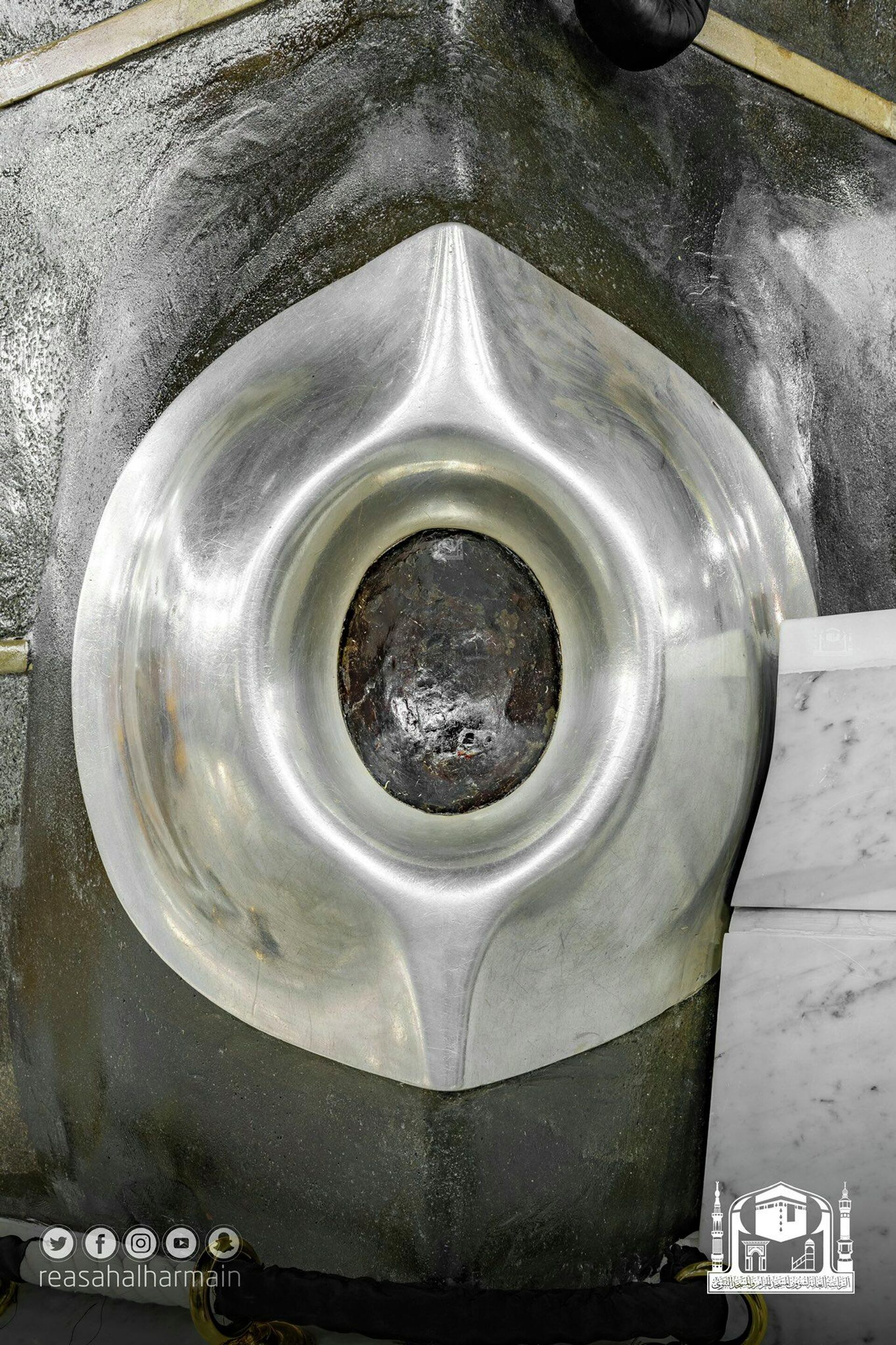 La Piedra Negra de la Kaaba - Sputnik Mundo, 1920, 09.05.2021