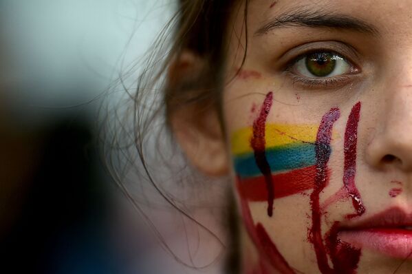 Una de las participantes en una protesta antigubernamental en Cali (Colombia).  - Sputnik Mundo