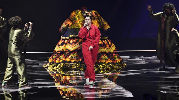La actuación de la cantante Manizha en el concurso musical Eurovisión 2021 - Sputnik Mundo