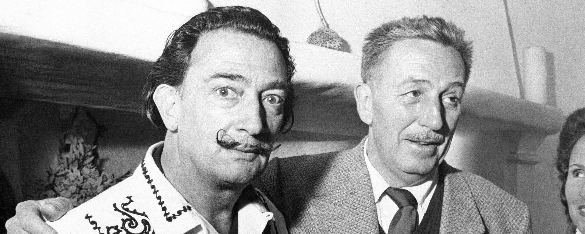 Walt Disney junto a Salvador Dalí en Cadaqués (España) - Sputnik Mundo, 1920, 20.05.2021