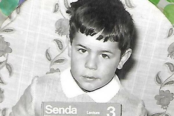 Miguel Ángel Sánchez, afectado por el síndrome de aceite tóxico de Salamanca, antes del envenenamiento - Sputnik Mundo
