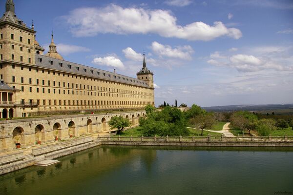 Real Monasterio de San Lorenzo del Escorial (Madrid) - Sputnik Mundo