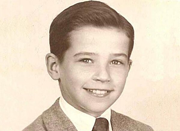 El 46 presidente de EEUU, Joe Biden, a los 10 años (1952). - Sputnik Mundo