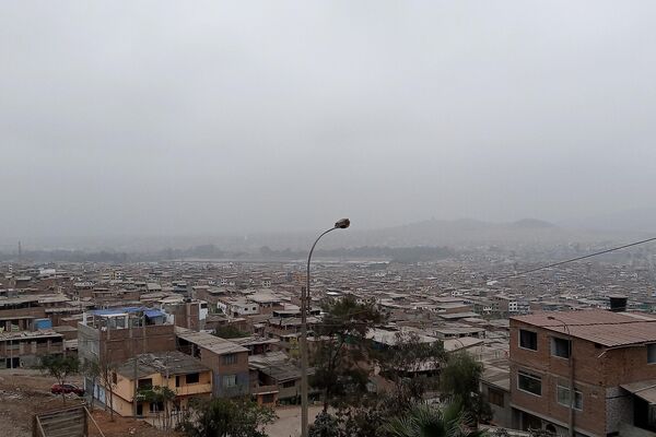Vista sobre Lima desde el Asentamiento Pacífico - Sputnik Mundo
