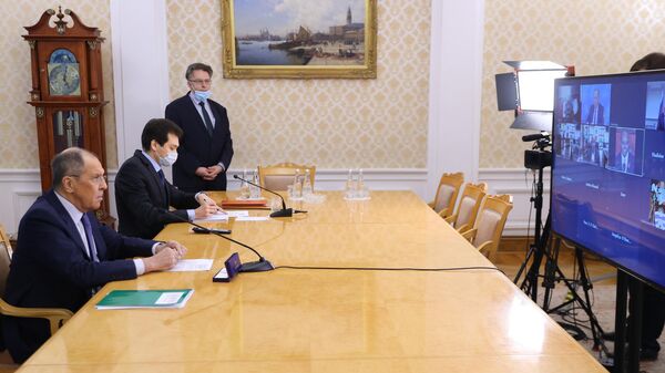 Serguéi Lavrov, canciller ruso, durante la firma del tratado entre Rusia y Antigua y Barbuda - Sputnik Mundo